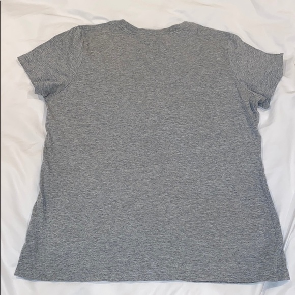 Nike Tee - Picture 2 of 3